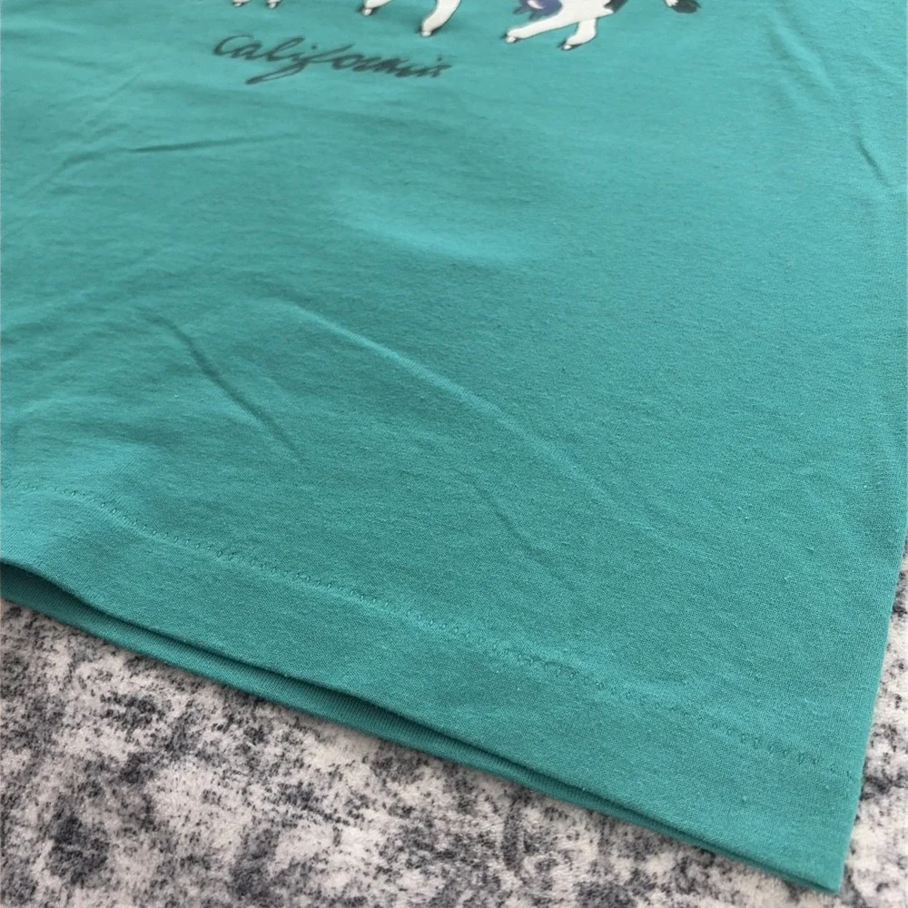 Vintage Califorina Cows Teal Shirt Single‎ Stitched Made in USA Adult Size Large